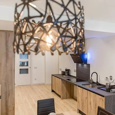 Espacioso A 9 Min Playa Apartamento