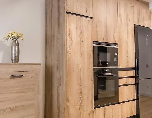 Espacioso A 9 Min Playa דירה