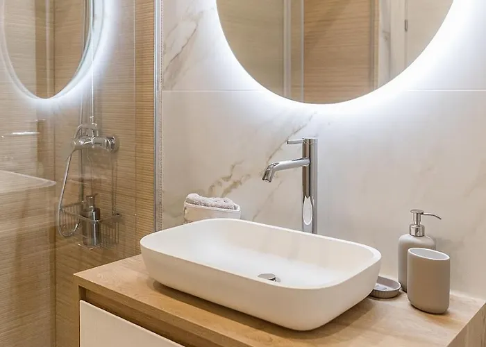 Espacioso A 9 Min Playa דירה *