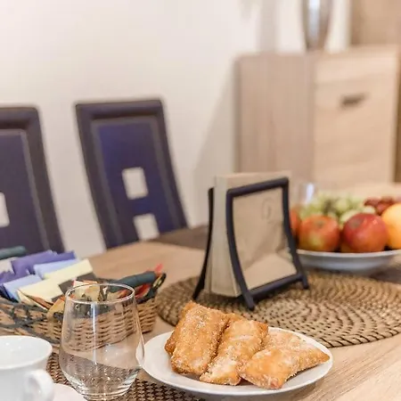 Espacioso A 9 Min Playa Апартаменты *