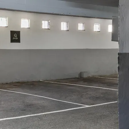 Espacioso A 9 Min Playa Apartment Gijon