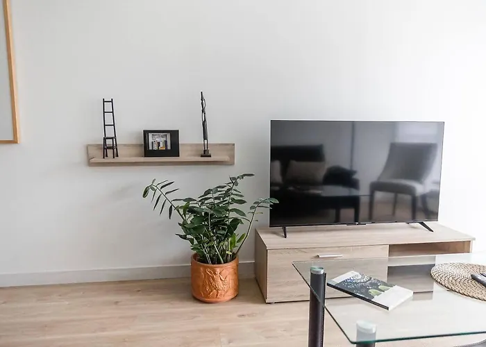 Espacioso A 9 Min Playa Apartment *